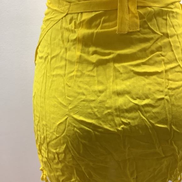 Yellow Halter Top and Fringe 100% Sarong Sarong Skirt - Picture 6 of 6